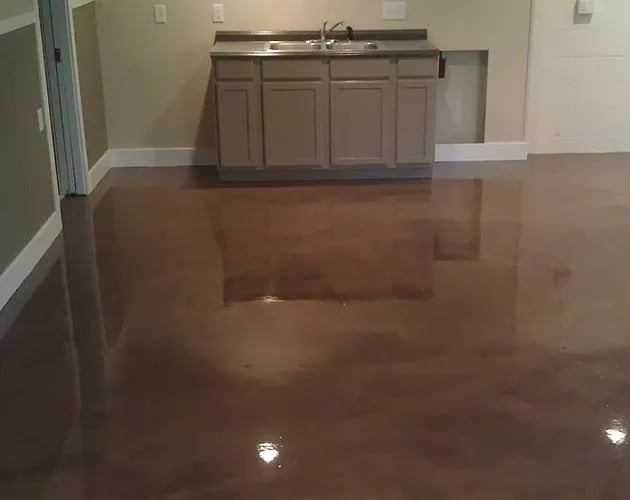 Metallic_Epoxy_Basement_02-630x500