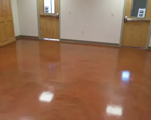 Mechanicsburg, PA metallic epoxy floor coatings in showroom