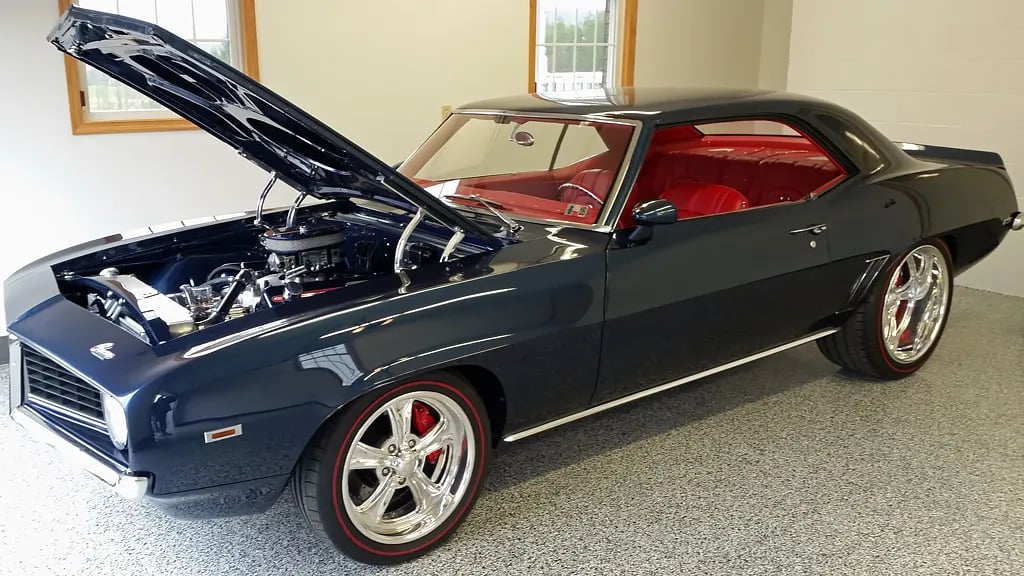 Dover-Garage-Epoxy-Coatings-Camaro-4-webp