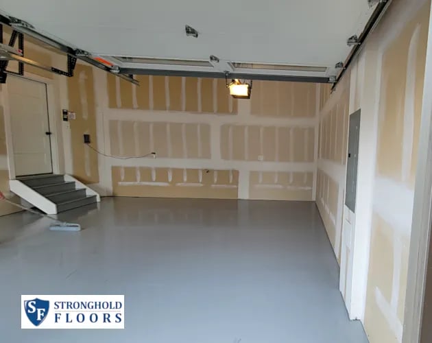 https://strongholdfloors.com/hubfs/Garage-pics/2023/5877-mechanicsburg/mechanicsburg-4-1260x1000.jpg