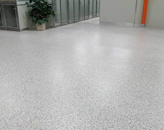 dog-kennel-epoxy-floor-paint-stronghold-floors-5-630x500