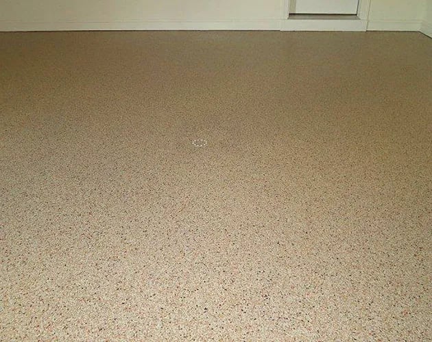 2013-parade-of-homes-roland-builder-garage-coatings-3-630x500