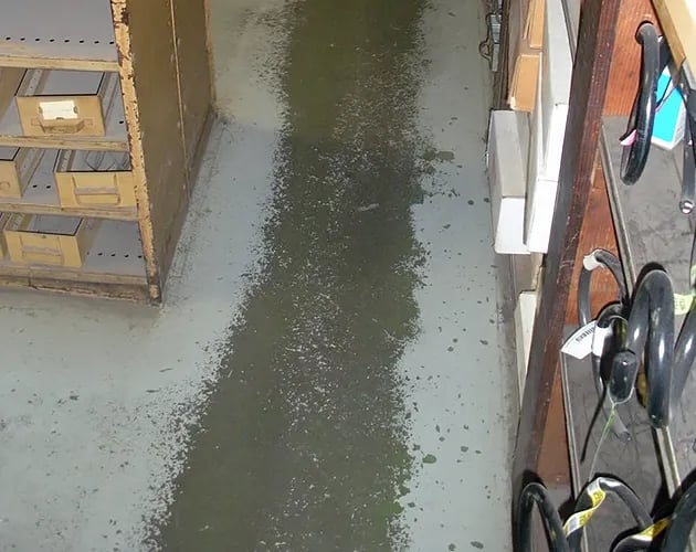 parts-room-epoxy-coatings-pottsville-before-1-630x500