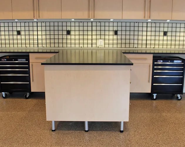 3-car-garage-coatings-cabinetry-virgnia-04-630x500