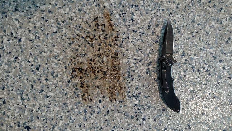 Removing Road Tar from Garage Floor Epoxy Coatings