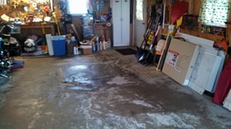 Messy garage in Harrisburg, Pennsylvania