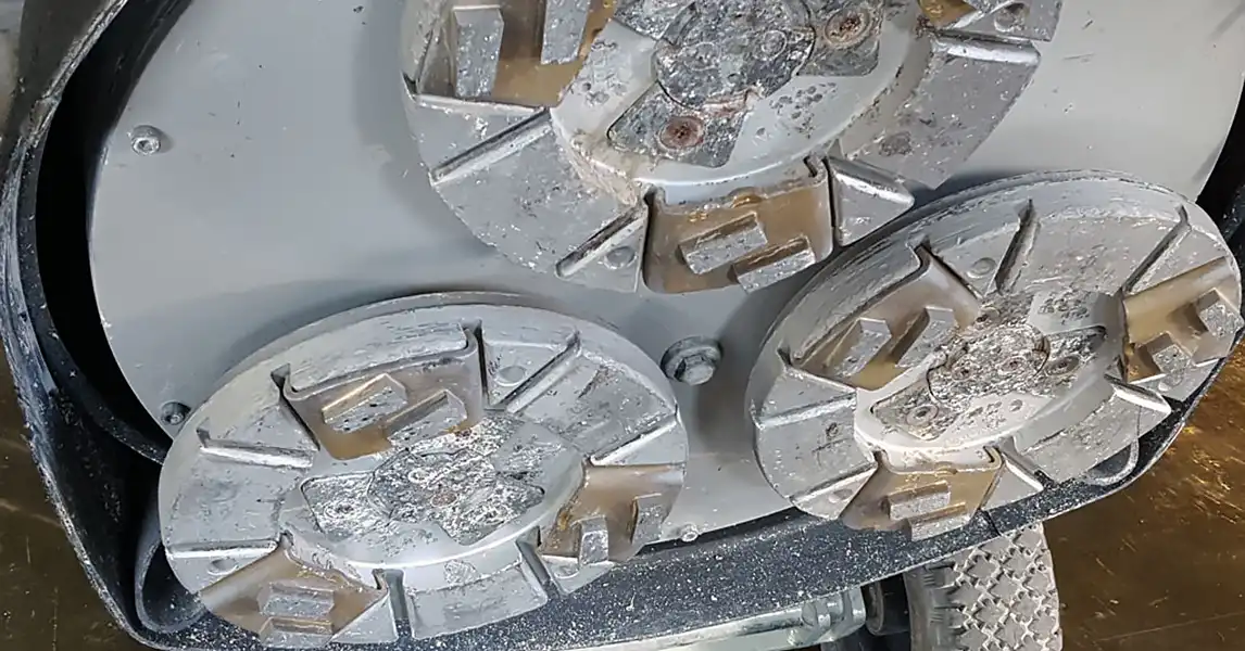 The bottom of a diamond grinder.