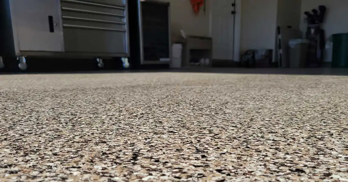 STRONGHOLD FLOOR offer various garage floor colors to match the home exterior colors.