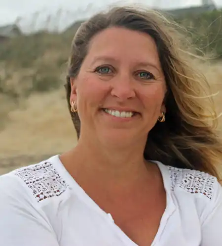 Kim Mincemoyer - Founder & Vice-President at Stronghold Floors